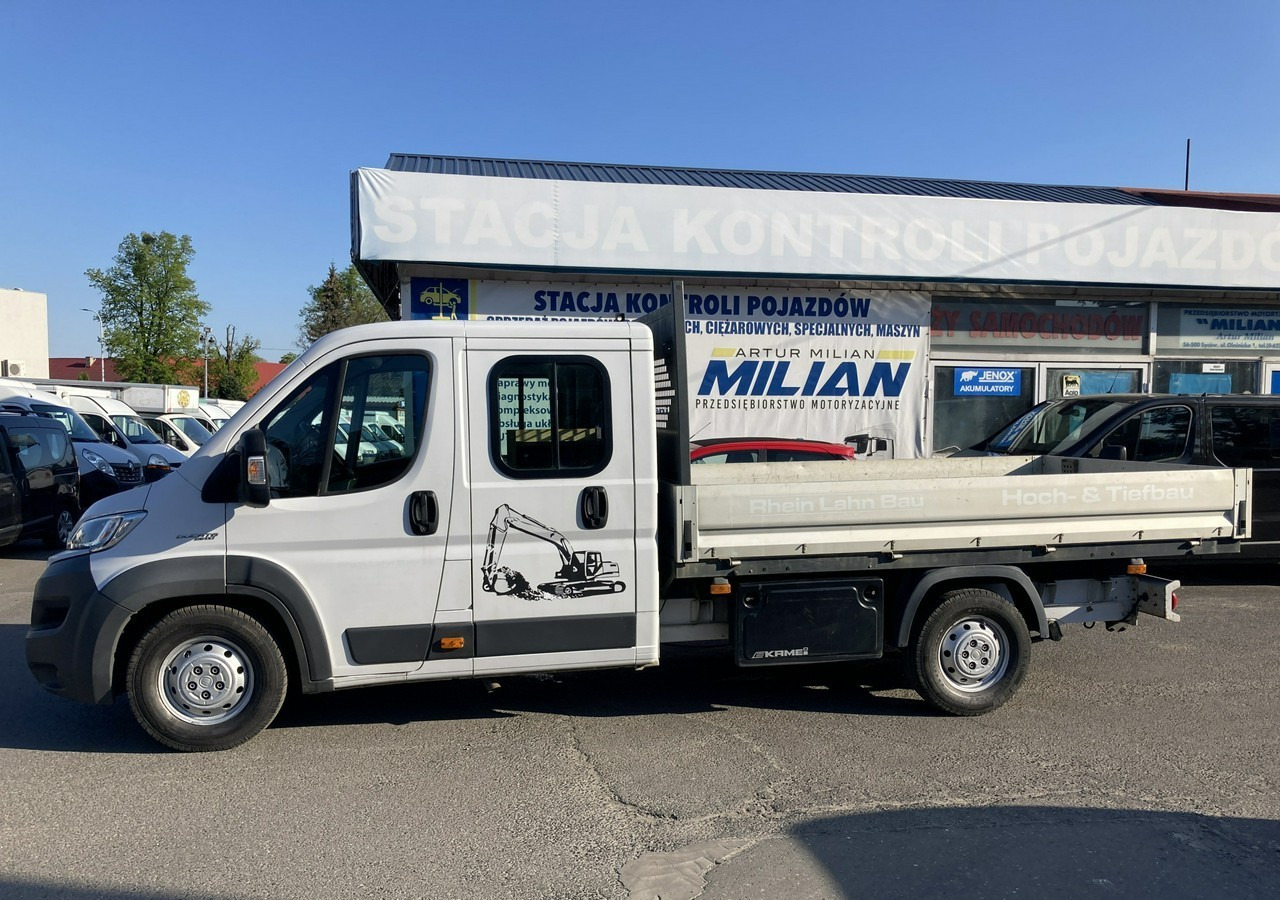 Fiat Ducato Ducato Max 2.3JTD-150KM Dokka Doka Brygadówka skrzynia Klima 2017 - Carrinha de caixa aberta, Carrinha cabine dupla: foto 5 Fiat Ducato Ducato Max 2.3JTD-150KM Dokka Doka Brygadówka skrzynia Klima 2017 - Carrinha de caixa aberta, Carrinha cabine dupla: foto 5
