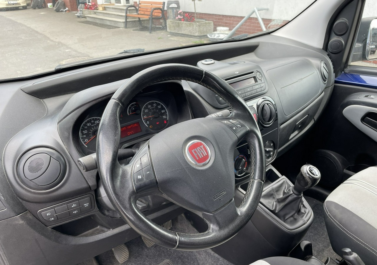 Automóvel Fiat Qubo Fiat Qubo 1.3-95KM Klima 2013: foto 6
