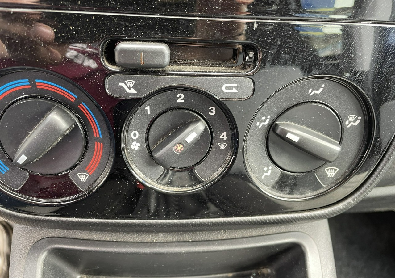 Automóvel Fiat Qubo Fiat Qubo 1.3-95KM Klima 2013: foto 12