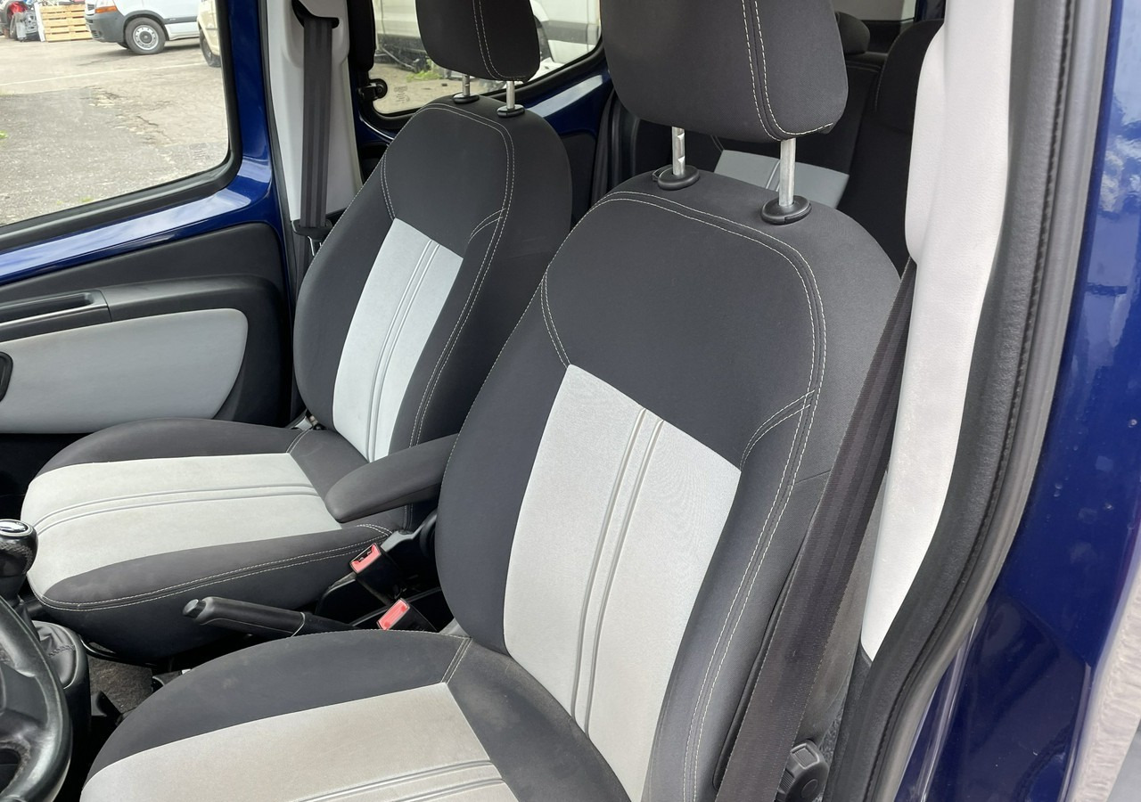 Automóvel Fiat Qubo Fiat Qubo 1.3-95KM Klima 2013: foto 11