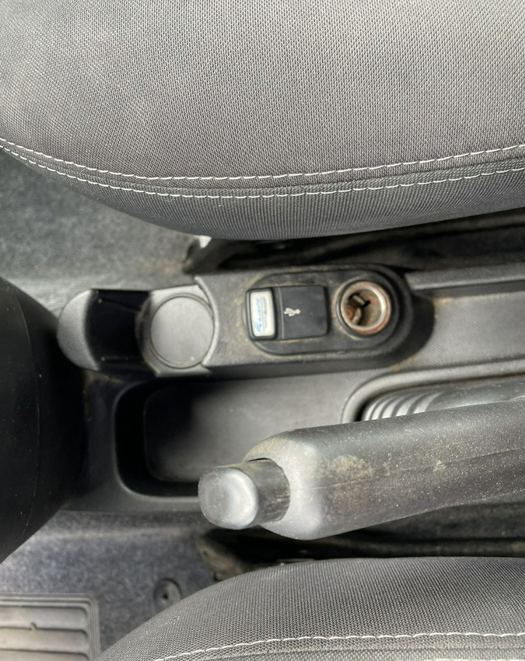 Automóvel Fiat Qubo Fiat Qubo 1.3-95KM Klima 2013: foto 15
