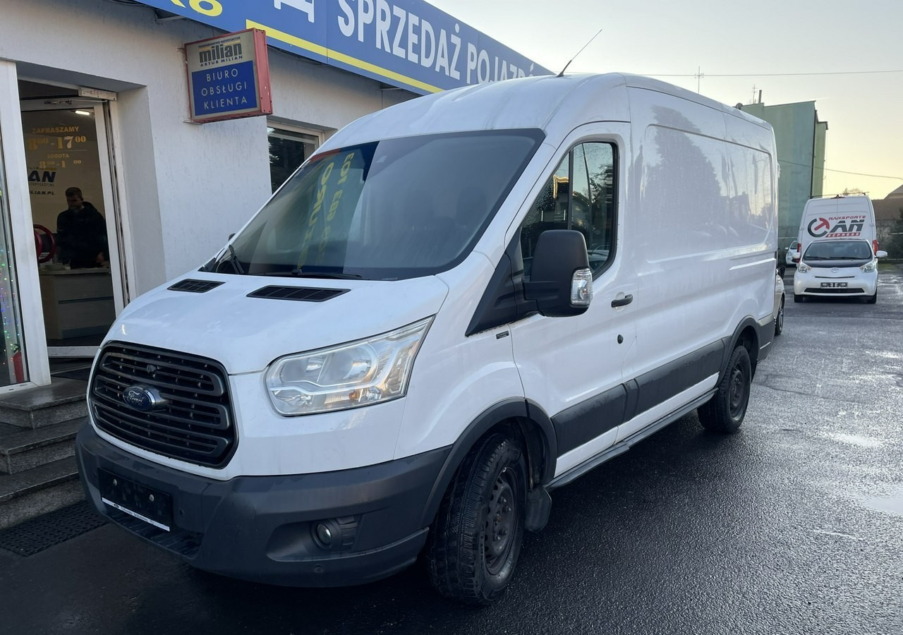 Ford Transit Ford Transit 2,2 DCI-155KM Klima 4X4 Kamera 129tkm Model 2017 - Furgão: foto 4 Ford Transit Ford Transit 2,2 DCI-155KM Klima 4X4 Kamera 129tkm Model 2017 - Furgão: foto 4