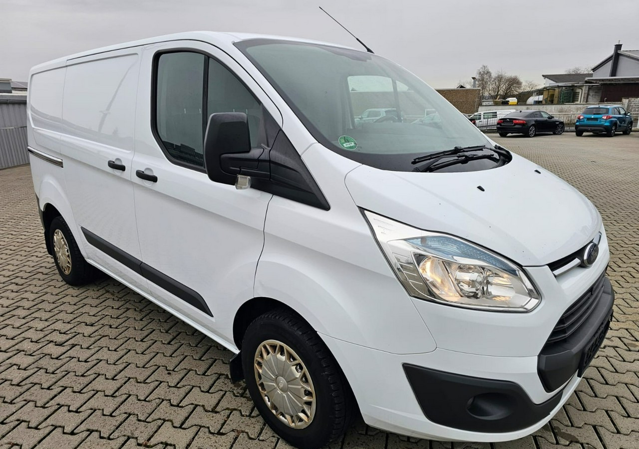 Ford Transit Transit Custom Ford Transit Custom 2.2-125KM Klima 2015 - Furgão: foto 1 Ford Transit Transit Custom Ford Transit Custom 2.2-125KM Klima 2015 - Furgão: foto 1
