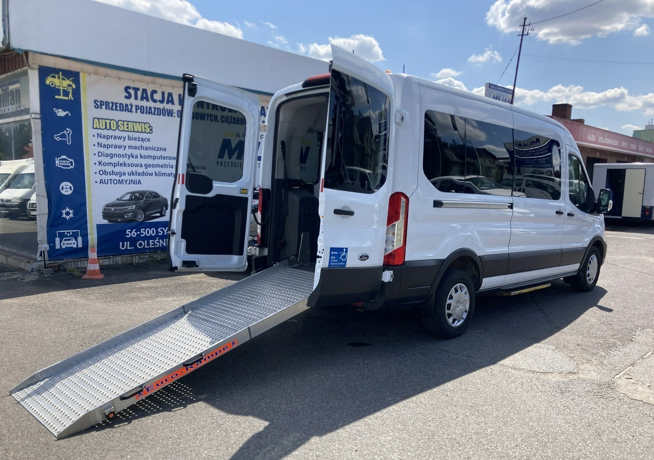 Ford Transit VIII Ford Transit dla niepełnosprawnych Rampa Inwalida PFRON 2020 - Automóvel: foto 1 Ford Transit VIII Ford Transit dla niepełnosprawnych Rampa Inwalida PFRON 2020 - Automóvel: foto 1