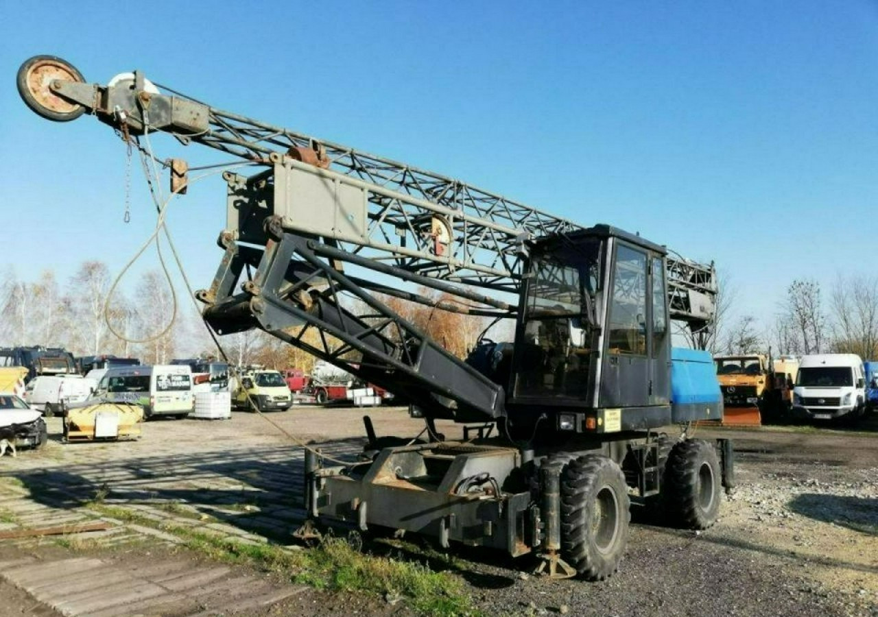 Inna Inny Dźwig Samojezdny Żuraw podnośnik SENNEBOGEN S612M 14m - Grua móvel: foto 1 Inna Inny Dźwig Samojezdny Żuraw podnośnik SENNEBOGEN S612M 14m - Grua móvel: foto 1