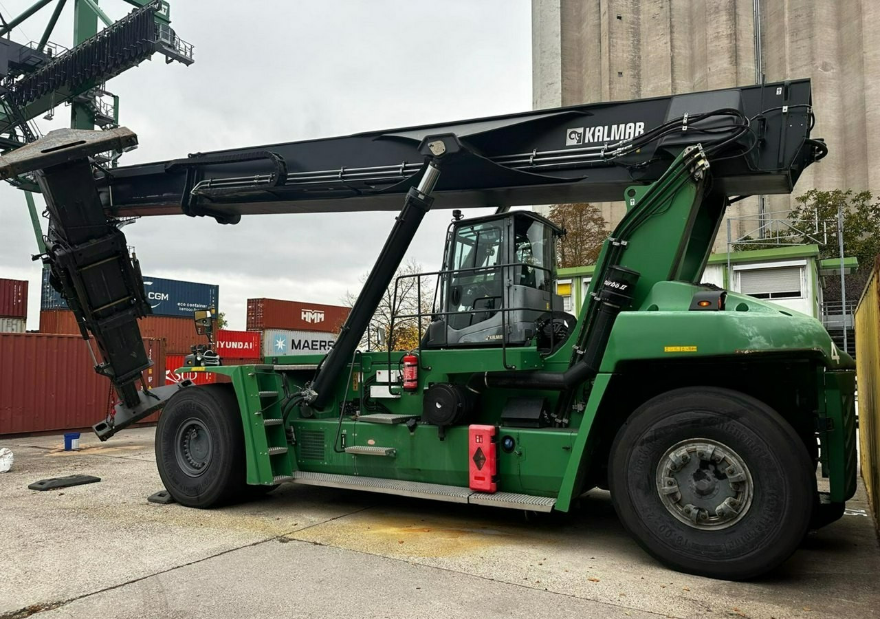 Inna Inny KALMAR DRG450 - 60S5 M REACHSTACKER Wózek do kontenerów 6284h 2018 - Manipulador de contentor: foto 4 Inna Inny KALMAR DRG450 - 60S5 M REACHSTACKER Wózek do kontenerów 6284h 2018 - Manipulador de contentor: foto 4