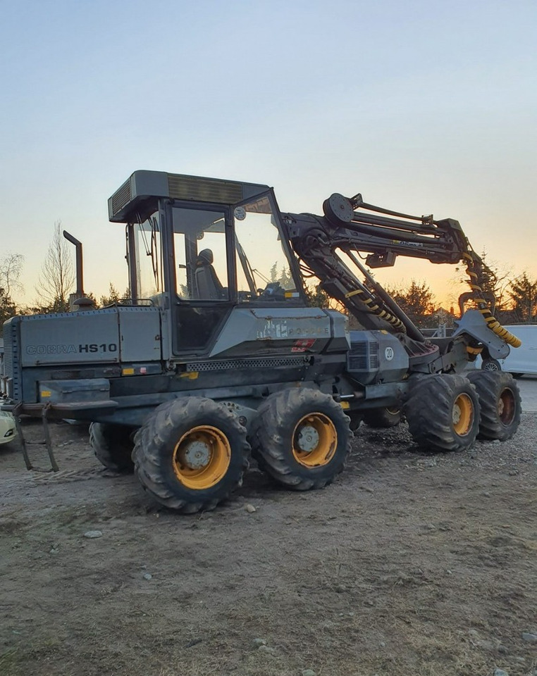 Inna Inny Maszyna Leśna do wycinki drzewa Harwester Ponsse SF Cobra 10 - Harvester: foto 1 Inna Inny Maszyna Leśna do wycinki drzewa Harwester Ponsse SF Cobra 10 - Harvester: foto 1