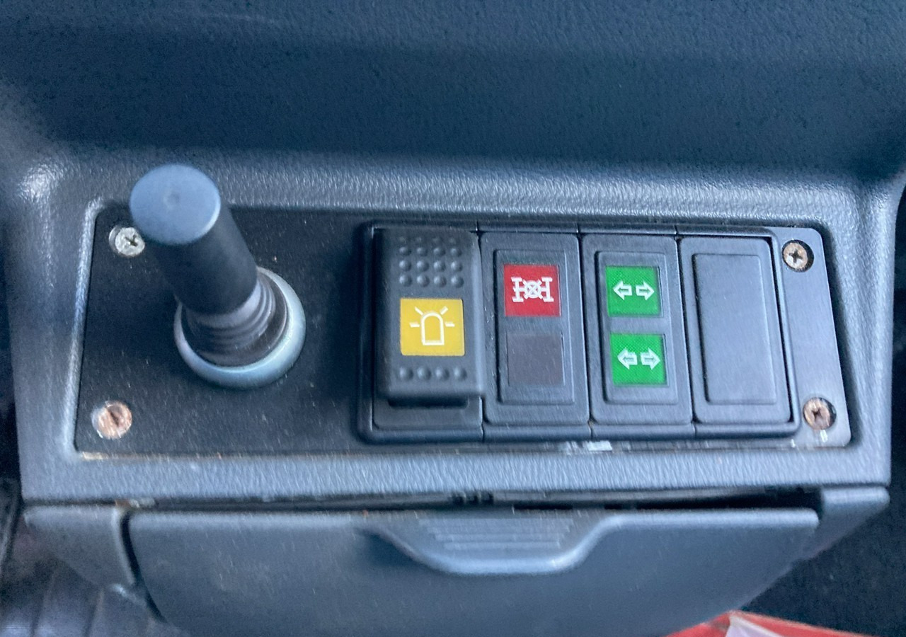 Carrinha de caixa aberta Inna Inny PFAU Piaggio Porter 4X4 Skrzynia odśnieżarka Pług 5655km 2012: foto 7