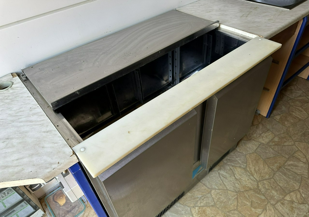 Inna Inny Smażalnia ryb Autosklep Gastronomiczna food truck foodtruck sklep 20 - Roulote bar: foto 5 Inna Inny Smażalnia ryb Autosklep Gastronomiczna food truck foodtruck sklep 20 - Roulote bar: foto 5