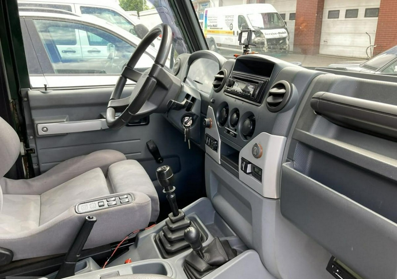 Iveco Massif Iveco 3.0 HPI 4X4 Klima Massif Santana Ciężarowy 2009 - Furgão: foto 5 Iveco Massif Iveco 3.0 HPI 4X4 Klima Massif Santana Ciężarowy 2009 - Furgão: foto 5