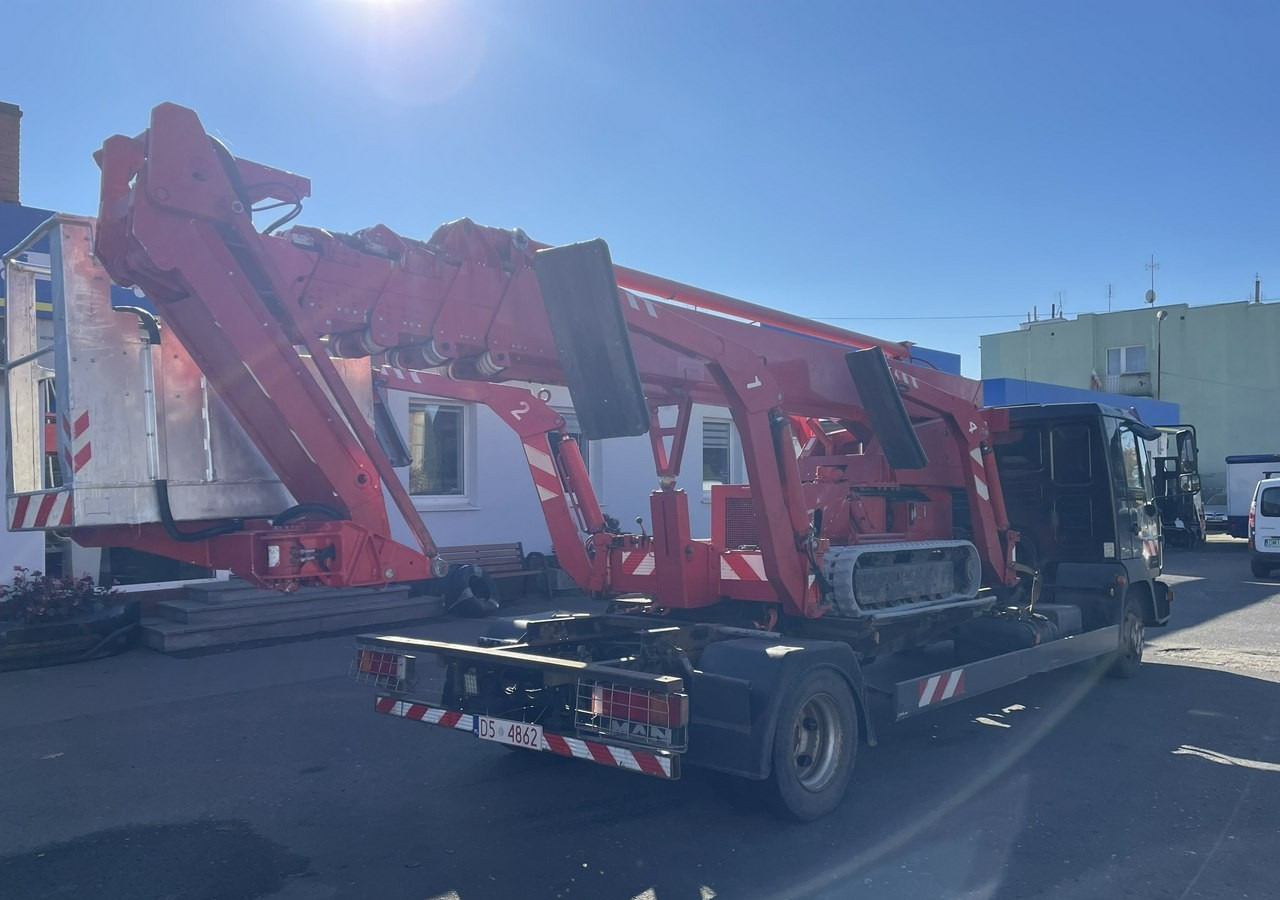 MAN Inny MAN Man Podnośnik koszowy zwyżka na gąsienicach TEUPEN LIFT LEO 30H. - Plataforma aranha: foto 5 MAN Inny MAN Man Podnośnik koszowy zwyżka na gąsienicach TEUPEN LIFT LEO 30H. - Plataforma aranha: foto 5