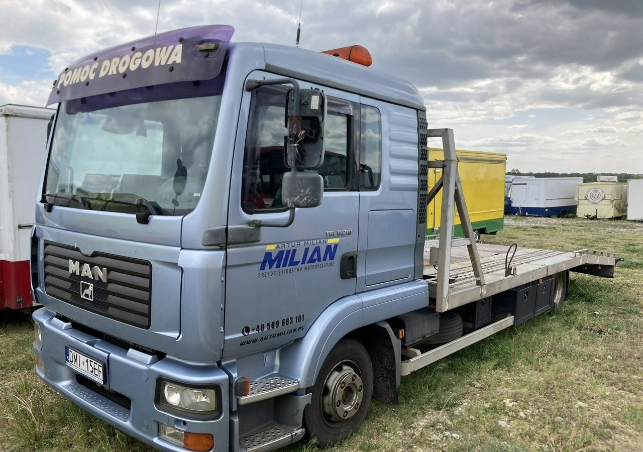 MAN TGL 8.210 Pomoc drogowa Autolaweta x 2 MAN TGL 8.210 Pomoc drogowa Autolaweta na 2 Auta 2005 - Caminhão reboque: foto 1 MAN TGL 8.210 Pomoc drogowa Autolaweta x 2 MAN TGL 8.210 Pomoc drogowa Autolaweta na 2 Auta 2005 - Caminhão reboque: foto 1
