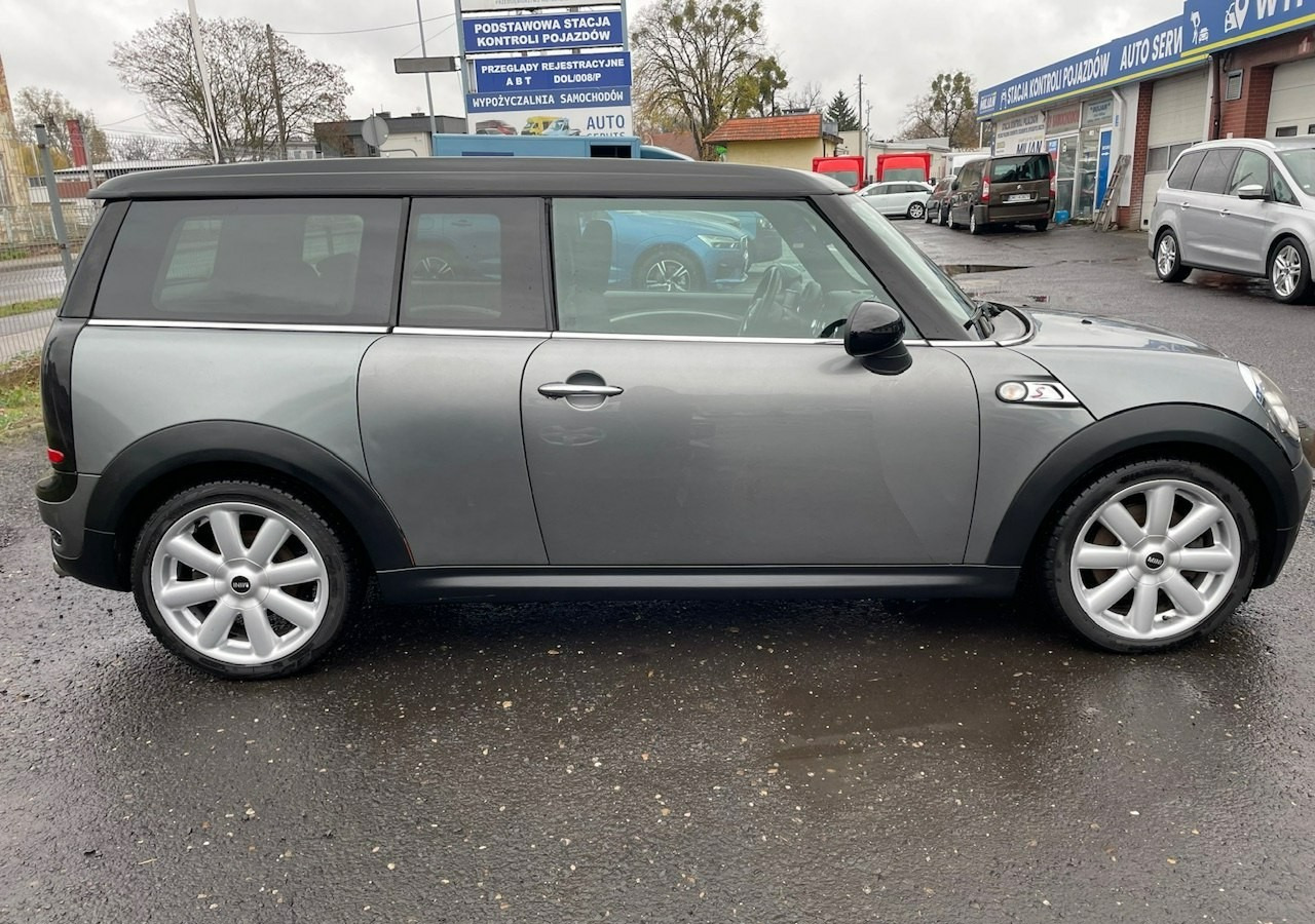 MINI Clubman I Clubman S 1.6 174KM Bogate wyposażenie 96tKM 2009 - Hatchback: foto 5 MINI Clubman I Clubman S 1.6 174KM Bogate wyposażenie 96tKM 2009 - Hatchback: foto 5