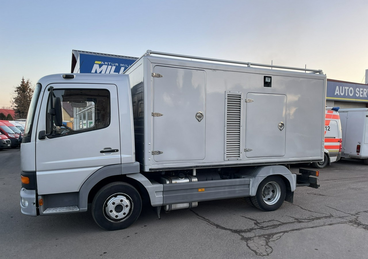 Mercedes-Benz Atego Atego Generator Agregat Prądotwórczy Mobilny 150Kva Volvo Penta - Gerador elétrico, Camião: foto 3 Mercedes-Benz Atego Atego Generator Agregat Prądotwórczy Mobilny 150Kva Volvo Penta - Gerador elétrico, Camião: foto 3