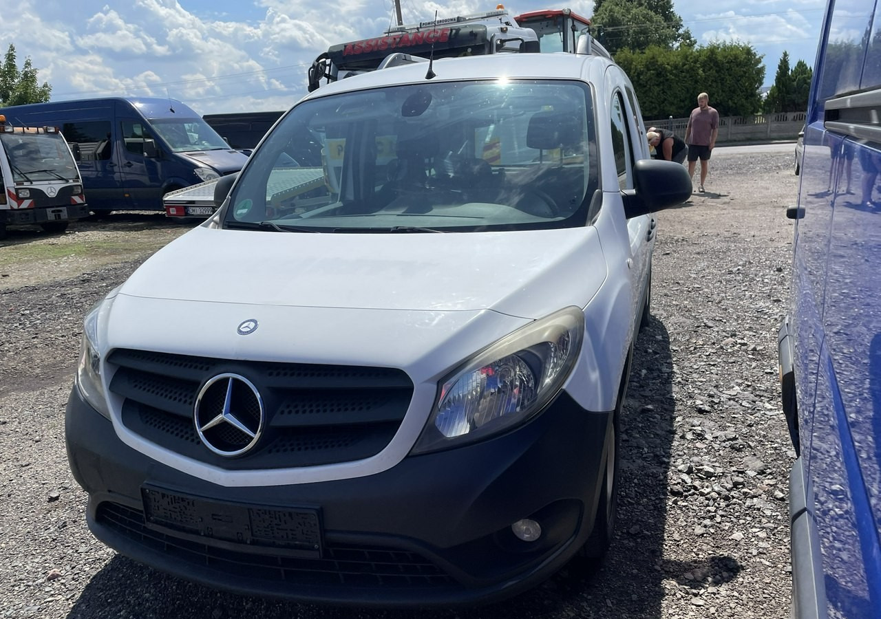 Mercedes-Benz Citan Citan Tourer Mercedes Citan Tourer do przewozu Niepełnosprawnych inwalida - Automóvel: foto 5 Mercedes-Benz Citan Citan Tourer Mercedes Citan Tourer do przewozu Niepełnosprawnych inwalida - Automóvel: foto 5