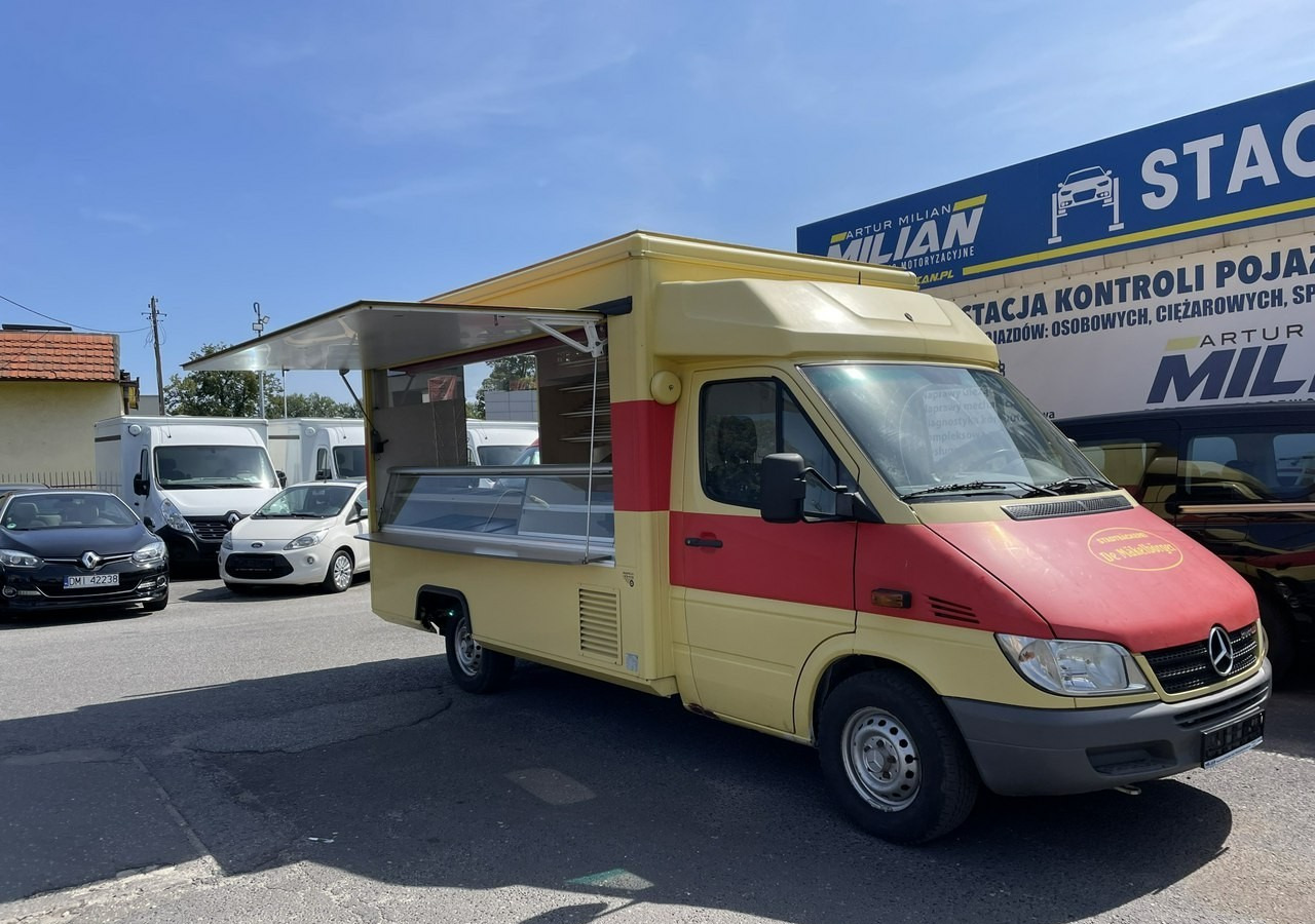 Mercedes-Benz Sprinter Autosklep piec Sklep Gastronomiczny Food Truck Foodtruck bar BORCO20 - Food truck: foto 2 Mercedes-Benz Sprinter Autosklep piec Sklep Gastronomiczny Food Truck Foodtruck bar BORCO20 - Food truck: foto 2