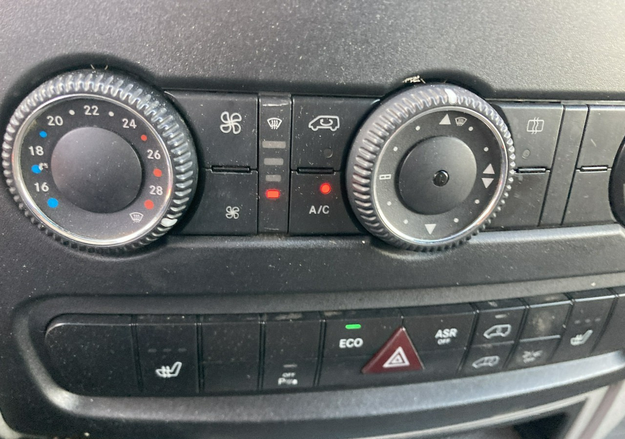 Furgão Mercedes-Benz Sprinter MB Sprinter 316CDI MAX Klima 2018: foto 12 Furgão Mercedes-Benz Sprinter MB Sprinter 316CDI MAX Klima 2018: foto 12