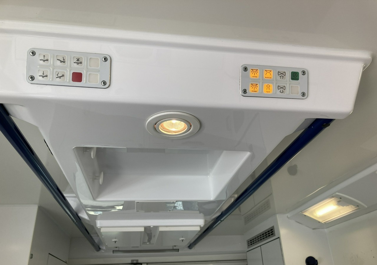 Ambulância Mercedes-Benz Sprinter Sprinter 519 Karetka 4X4 Ambulans MODEL 2017: foto 16 Ambulância Mercedes-Benz Sprinter Sprinter 519 Karetka 4X4 Ambulans MODEL 2017: foto 16