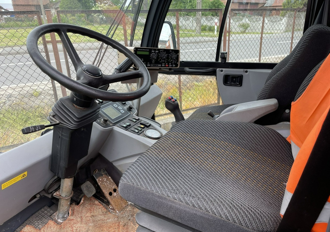 Camião basculante Multicar Inny Multicar Multicar 4X4 TREMO X56 Wywrotka odśnieżarka posypywarka odkurzacz: foto 13