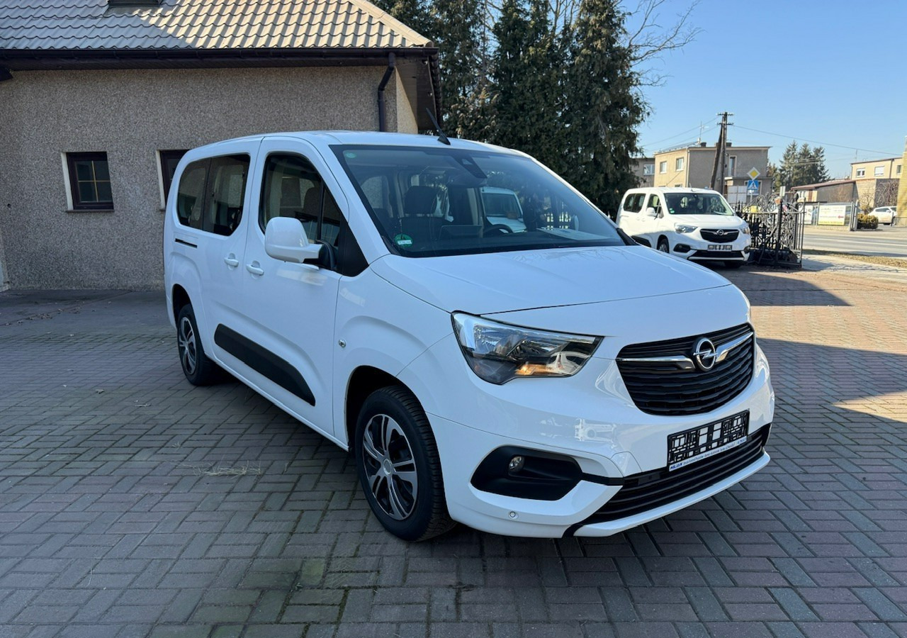 Opel Combo IV Combo Life Combo Długie Life dla Niepełnosprawnych Inwalida Rampa PFRON - Automóvel: foto 1 Opel Combo IV Combo Life Combo Długie Life dla Niepełnosprawnych Inwalida Rampa PFRON - Automóvel: foto 1