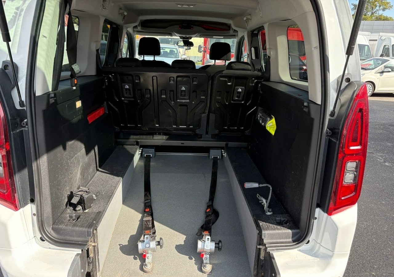 Opel Combo IV Combo Life Opel ComboLife Niepełnosprawnych inwalida rampa Bogate wy - Carrinha: foto 5 Opel Combo IV Combo Life Opel ComboLife Niepełnosprawnych inwalida rampa Bogate wy - Carrinha: foto 5