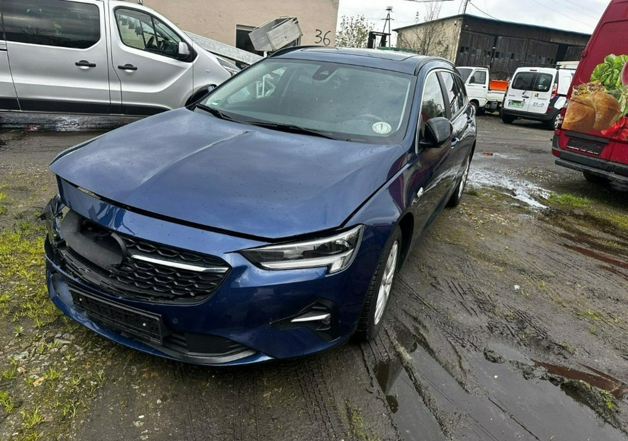 Opel Insignia II Country Tourer 1.5 CDTI 122KM Automat FullLed Panorama Klimatronik 2021 - Automóvel: foto 2 Opel Insignia II Country Tourer 1.5 CDTI 122KM Automat FullLed Panorama Klimatronik 2021 - Automóvel: foto 2