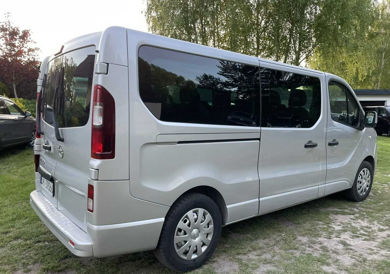 Opel Vivaro III Opel Vivaro 1.6-125KM Long 2x Klima Model 2019 - Automóvel: foto 5 Opel Vivaro III Opel Vivaro 1.6-125KM Long 2x Klima Model 2019 - Automóvel: foto 5