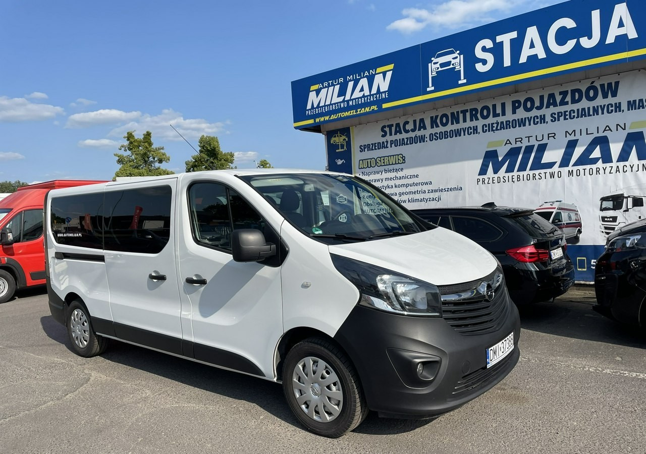 Opel Vivaro III Vivaro L2H1 LONG 1.6CDTI 121KM 2xKLIMA 9-osobowy 2019 Bezwypadkowy - Automóvel: foto 1 Opel Vivaro III Vivaro L2H1 LONG 1.6CDTI 121KM 2xKLIMA 9-osobowy 2019 Bezwypadkowy - Automóvel: foto 1
