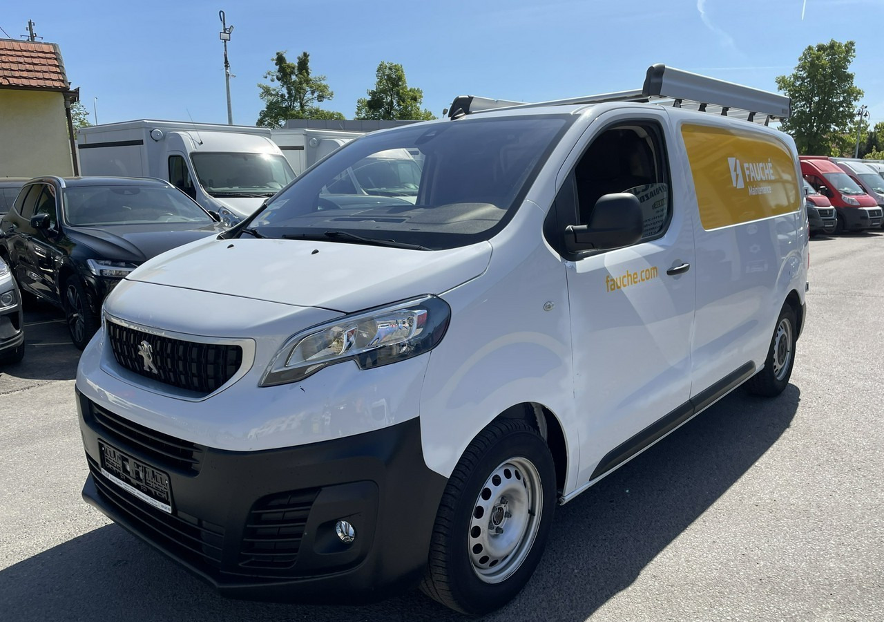 Peugeot Expert Peugeot Expert 1.5 HDI-120KM 61700km Model 2023 - Furgão: foto 2 Peugeot Expert Peugeot Expert 1.5 HDI-120KM 61700km Model 2023 - Furgão: foto 2