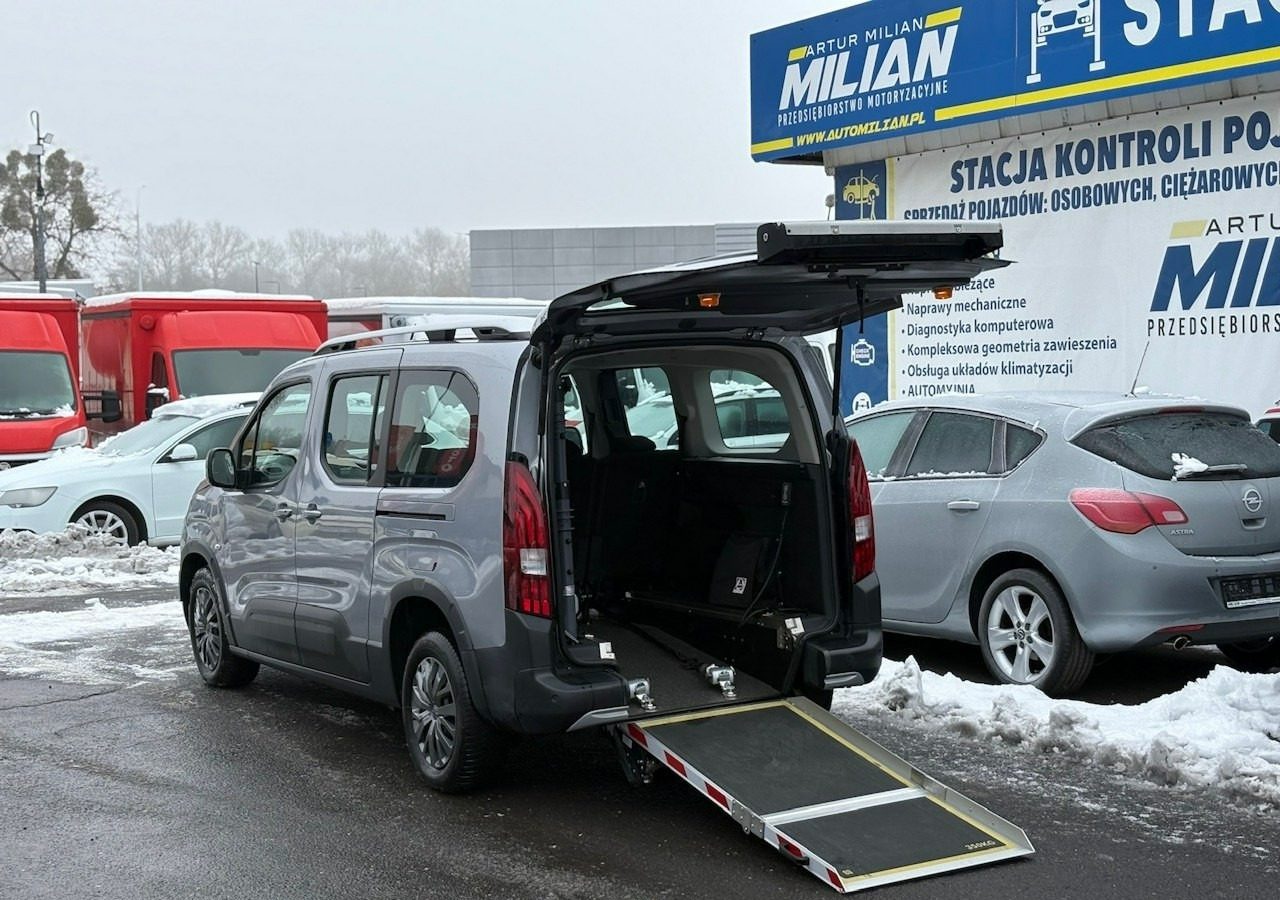 Peugeot Rifter Rifter Long 1,5HDI Automat dla Niepełnosprawnych Inwalida Rampa PFRO - Carrinha: foto 1 Peugeot Rifter Rifter Long 1,5HDI Automat dla Niepełnosprawnych Inwalida Rampa PFRO - Carrinha: foto 1