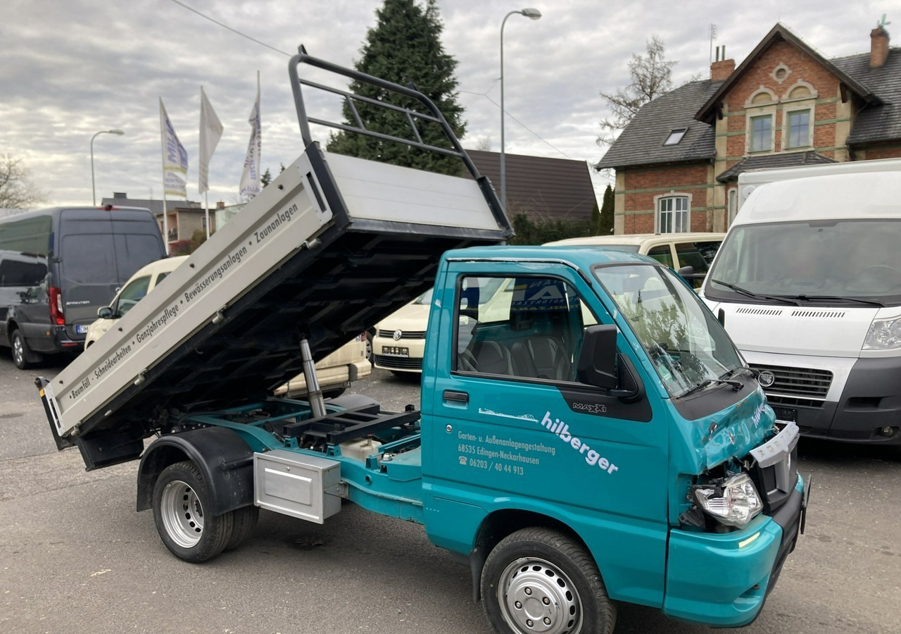 Piaggio Piaggio porter Maxi Wywrotka bliżniacze koła 2017 - Carrinha basculante: foto 2 Piaggio Piaggio porter Maxi Wywrotka bliżniacze koła 2017 - Carrinha basculante: foto 2