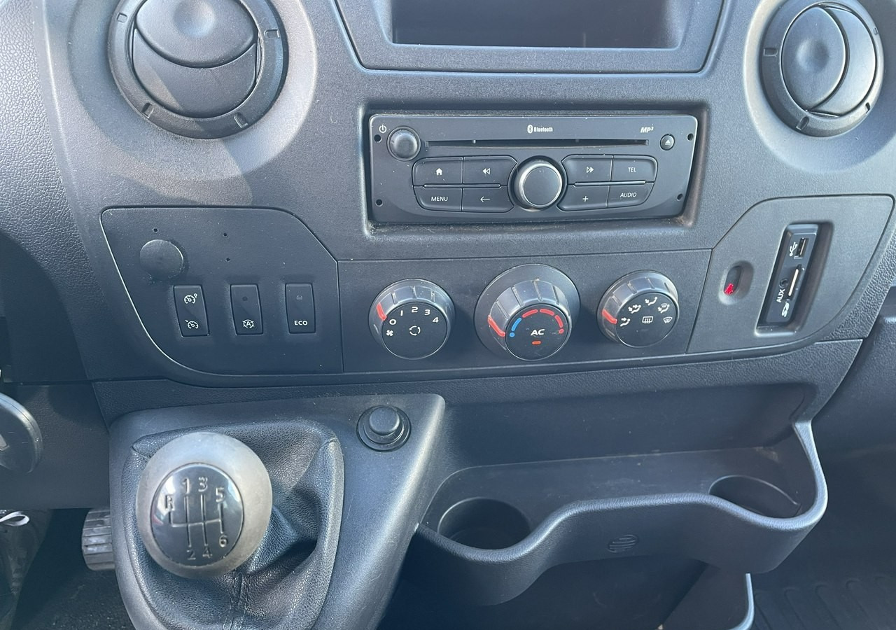 Locação financeira de Renault Master Master 2.3-165KM Brygadówka dokka doka bliżniacze koła DMC3500kg Renault Master Master 2.3-165KM Brygadówka dokka doka bliżniacze koła DMC3500kg: foto 15 Locação financeira de Renault Master Master 2.3-165KM Brygadówka dokka doka bliżniacze koła DMC3500kg Renault Master Master 2.3-165KM Brygadówka dokka doka bliżniacze koła DMC3500kg: foto 15