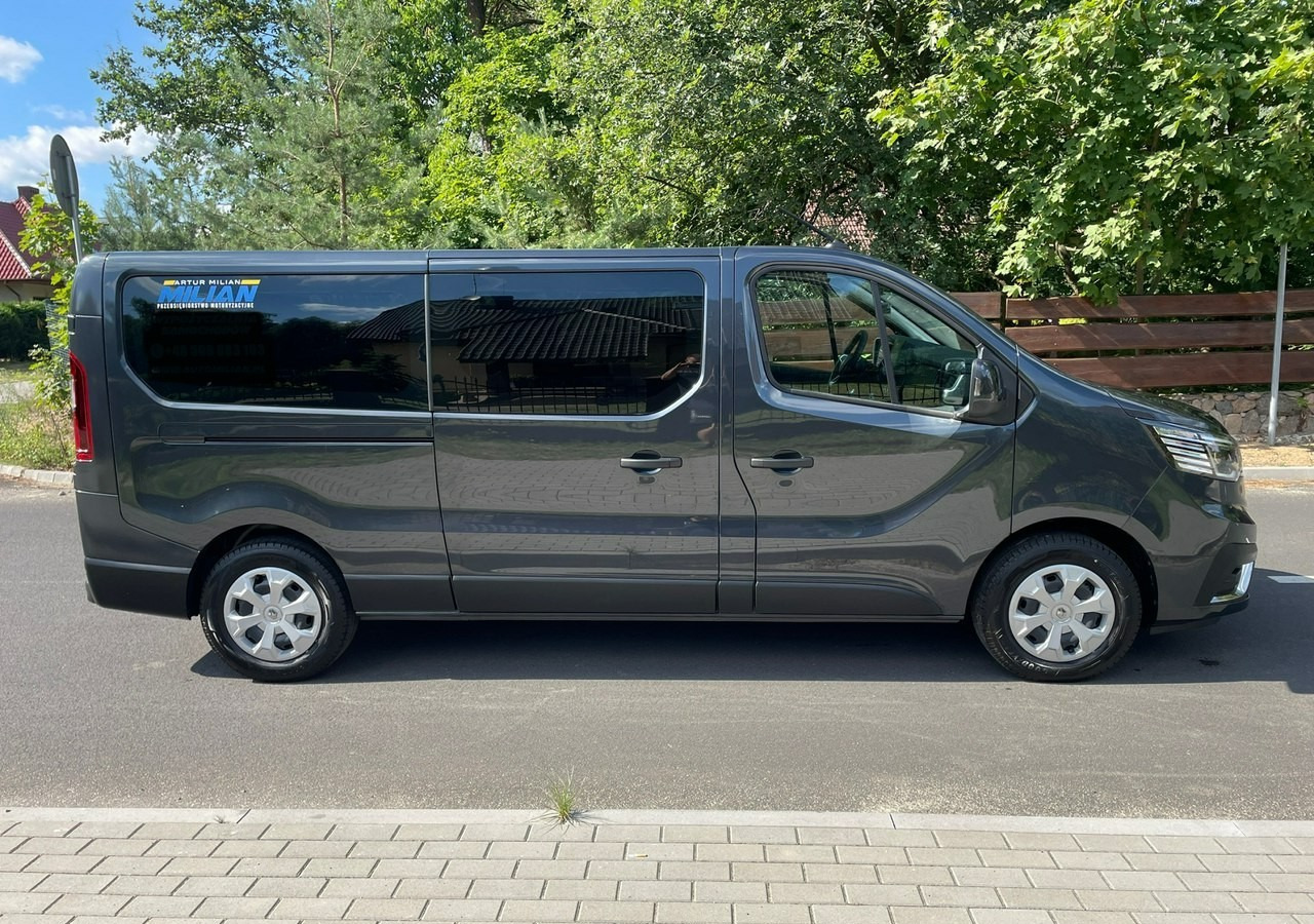 Renault Trafic III 2.0dci 150KM 9-osobowy do przewozu niepełnosprawnych RAMPA 2022 PFRO - Automóvel: foto 2 Renault Trafic III 2.0dci 150KM 9-osobowy do przewozu niepełnosprawnych RAMPA 2022 PFRO - Automóvel: foto 2