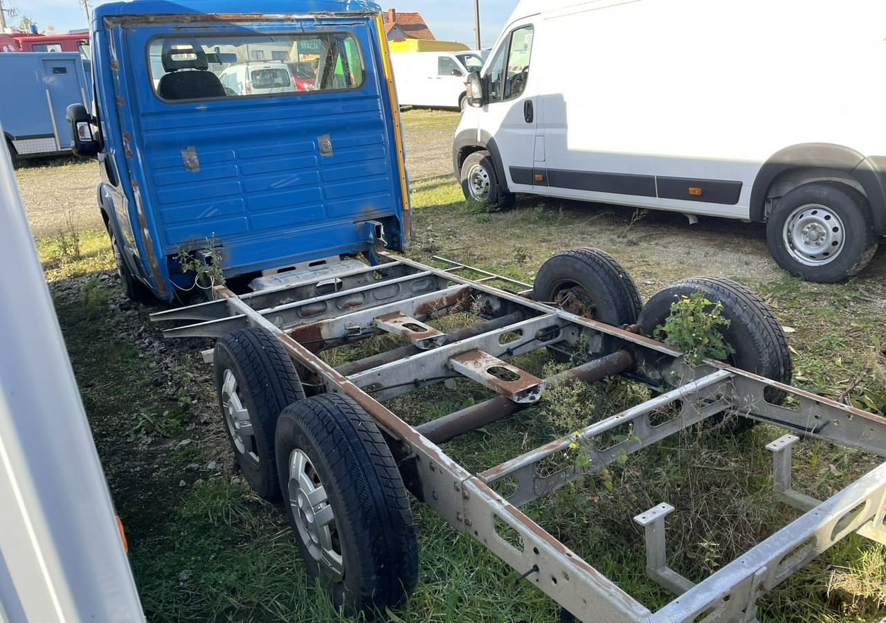 Fiat Ducato Ducato 3.0-160KM Rama pod zabudowę 2009 - Veículo comercial: foto 2 Fiat Ducato Ducato 3.0-160KM Rama pod zabudowę 2009 - Veículo comercial: foto 2