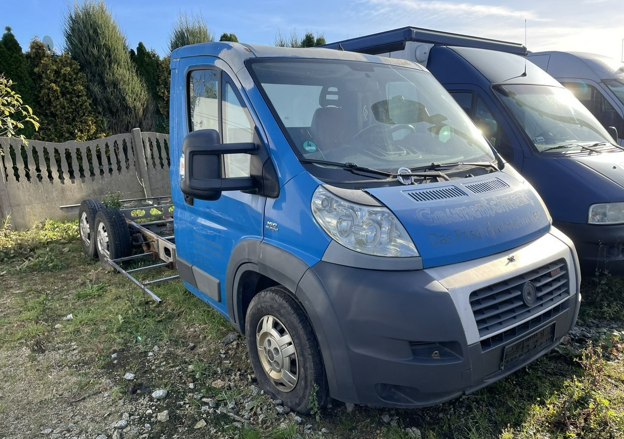 Fiat Ducato Ducato 3.0-160KM Rama pod zabudowę 2009 - Veículo comercial: foto 1 Fiat Ducato Ducato 3.0-160KM Rama pod zabudowę 2009 - Veículo comercial: foto 1