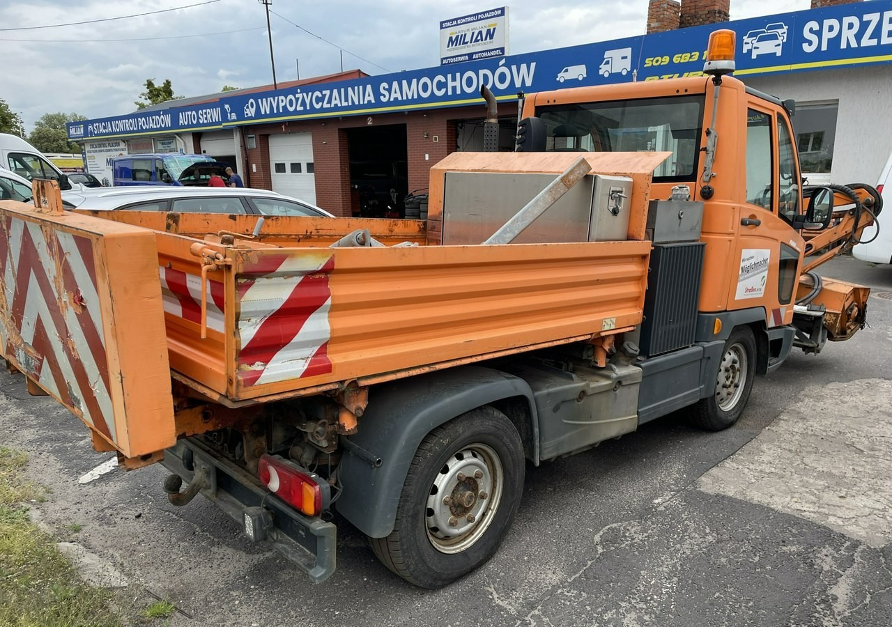 Multicar Inny Multicar Multicar M-3 Kosiarka Teleskopowa posypywarka pług 2008 - Veículo municipal/ Especial: foto 3 Multicar Inny Multicar Multicar M-3 Kosiarka Teleskopowa posypywarka pług 2008 - Veículo municipal/ Especial: foto 3