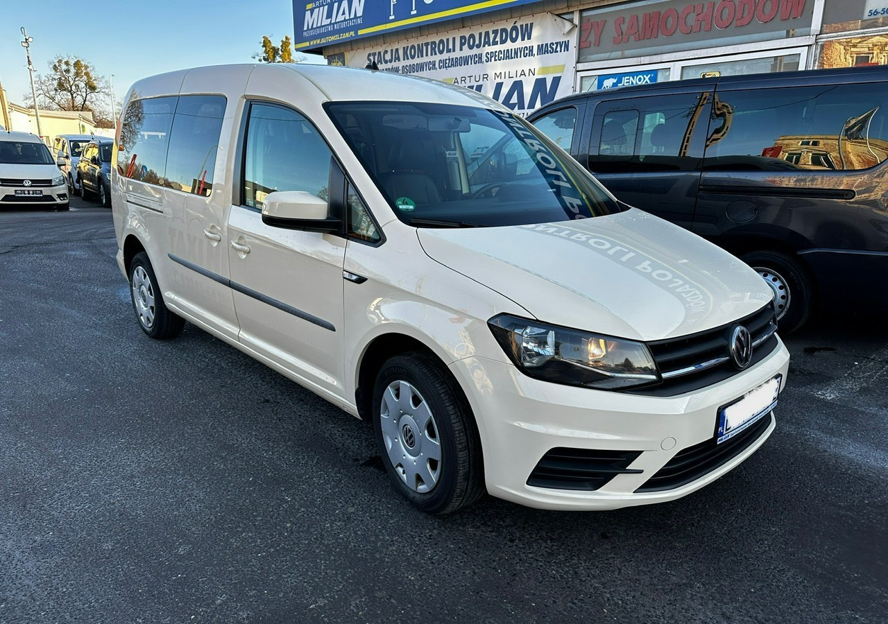 Volkswagen Caddy III Caddy 2.0 TDI Maxi 7-osobowy Model 2019 - Automóvel: foto 1 Volkswagen Caddy III Caddy 2.0 TDI Maxi 7-osobowy Model 2019 - Automóvel: foto 1