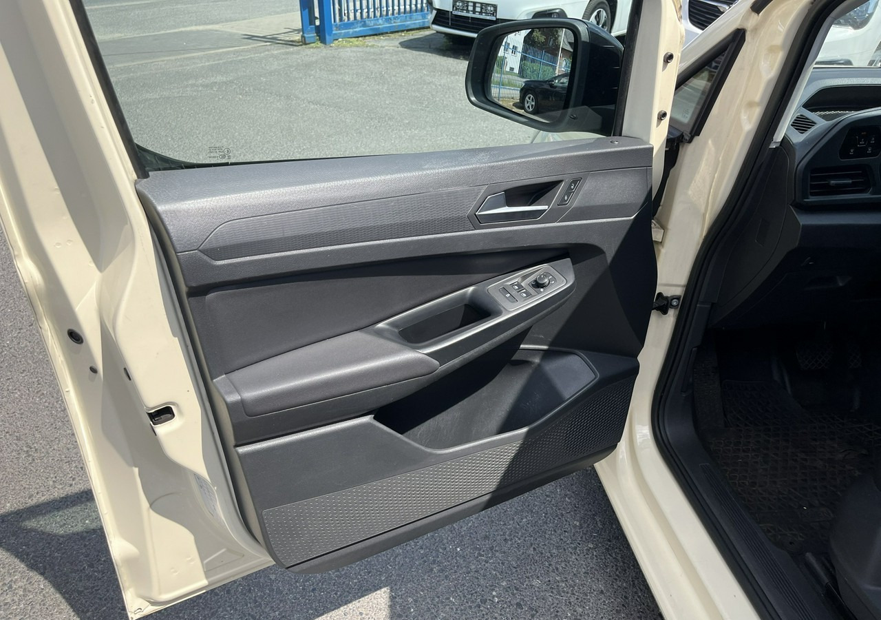 Automóvel Volkswagen Caddy III Caddy Maxi 2.0-122KM Automat Navi 7-osob Fvat 23% Model 2022: foto 10
