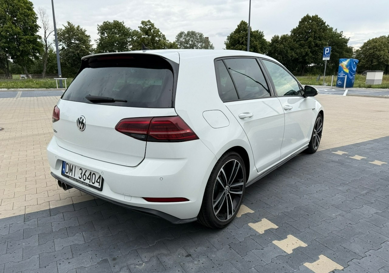 Volkswagen Golf VII GTD 2.0TDI 184KM FullLed Navi Klimatronik ACC Asystenci - Sedan: foto 4 Volkswagen Golf VII GTD 2.0TDI 184KM FullLed Navi Klimatronik ACC Asystenci - Sedan: foto 4