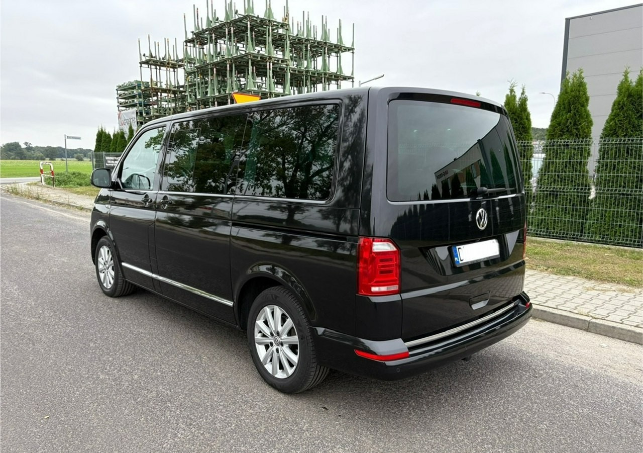 Volkswagen Multivan 2.0TDI 204KM 4-MOTION Highline Skóry Dynaudio HAK Webasto El.drzwi - Automóvel: foto 4 Volkswagen Multivan 2.0TDI 204KM 4-MOTION Highline Skóry Dynaudio HAK Webasto El.drzwi - Automóvel: foto 4
