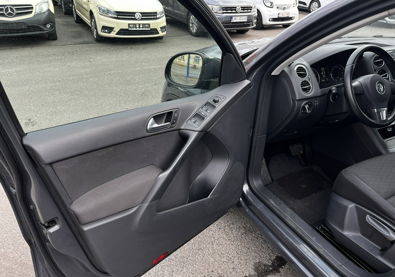 Volkswagen Tiguan II 1.4TSI DSG 150KM LIFT 2016 Automat Navi Klima Alu - Automóvel: foto 5 Volkswagen Tiguan II 1.4TSI DSG 150KM LIFT 2016 Automat Navi Klima Alu - Automóvel: foto 5