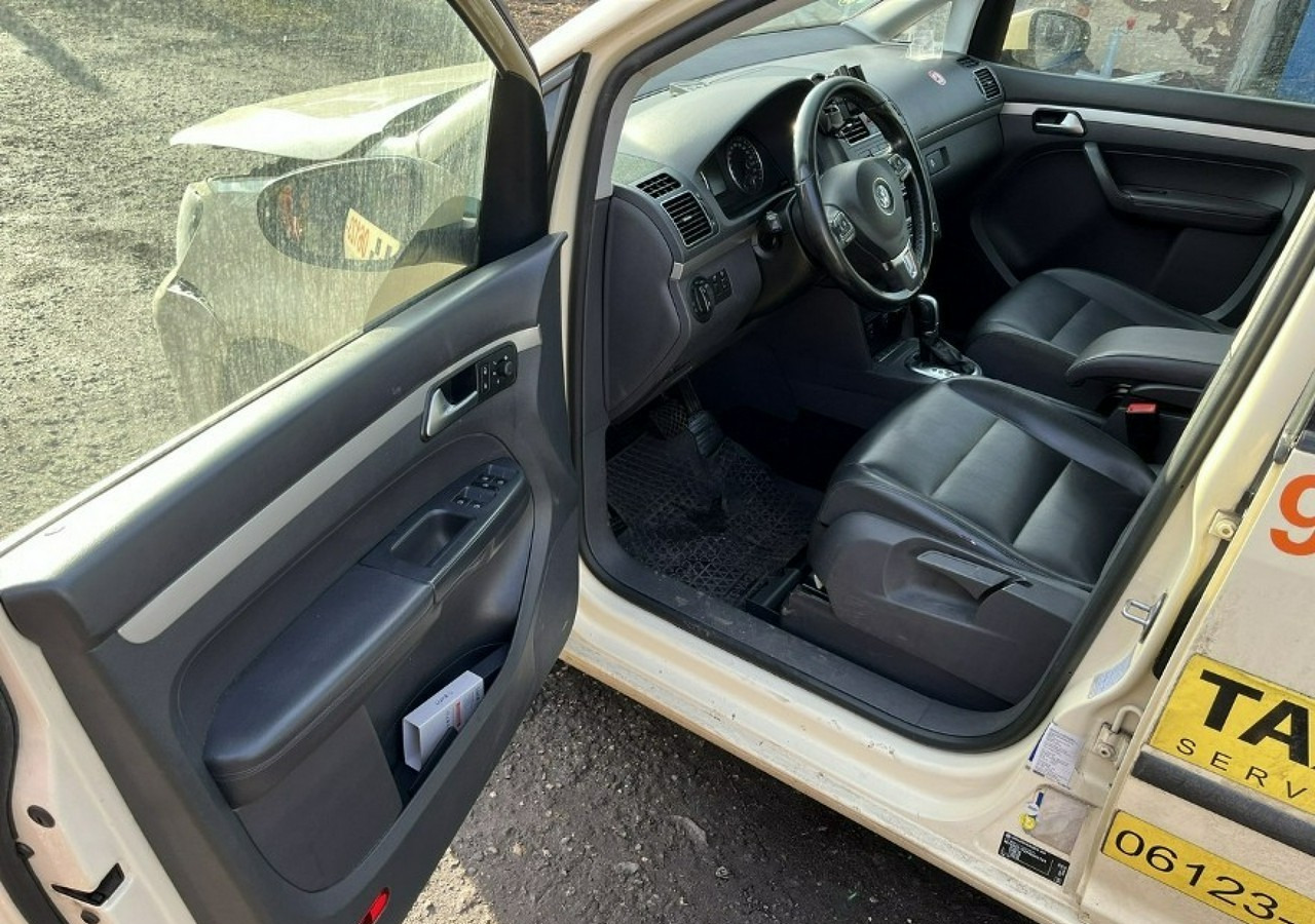 Volkswagen Touran III - Automóvel: foto 5 Volkswagen Touran III - Automóvel: foto 5