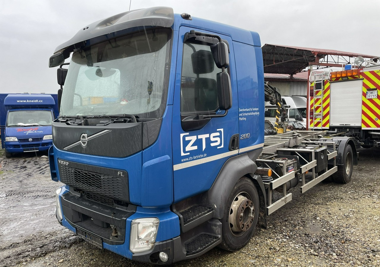 Volvo Inny Volvo Volvo FLB3C-280 Rama Klima 16000DMC 2016r EURO 6 - Camião chassi: foto 2 Volvo Inny Volvo Volvo FLB3C-280 Rama Klima 16000DMC 2016r EURO 6 - Camião chassi: foto 2