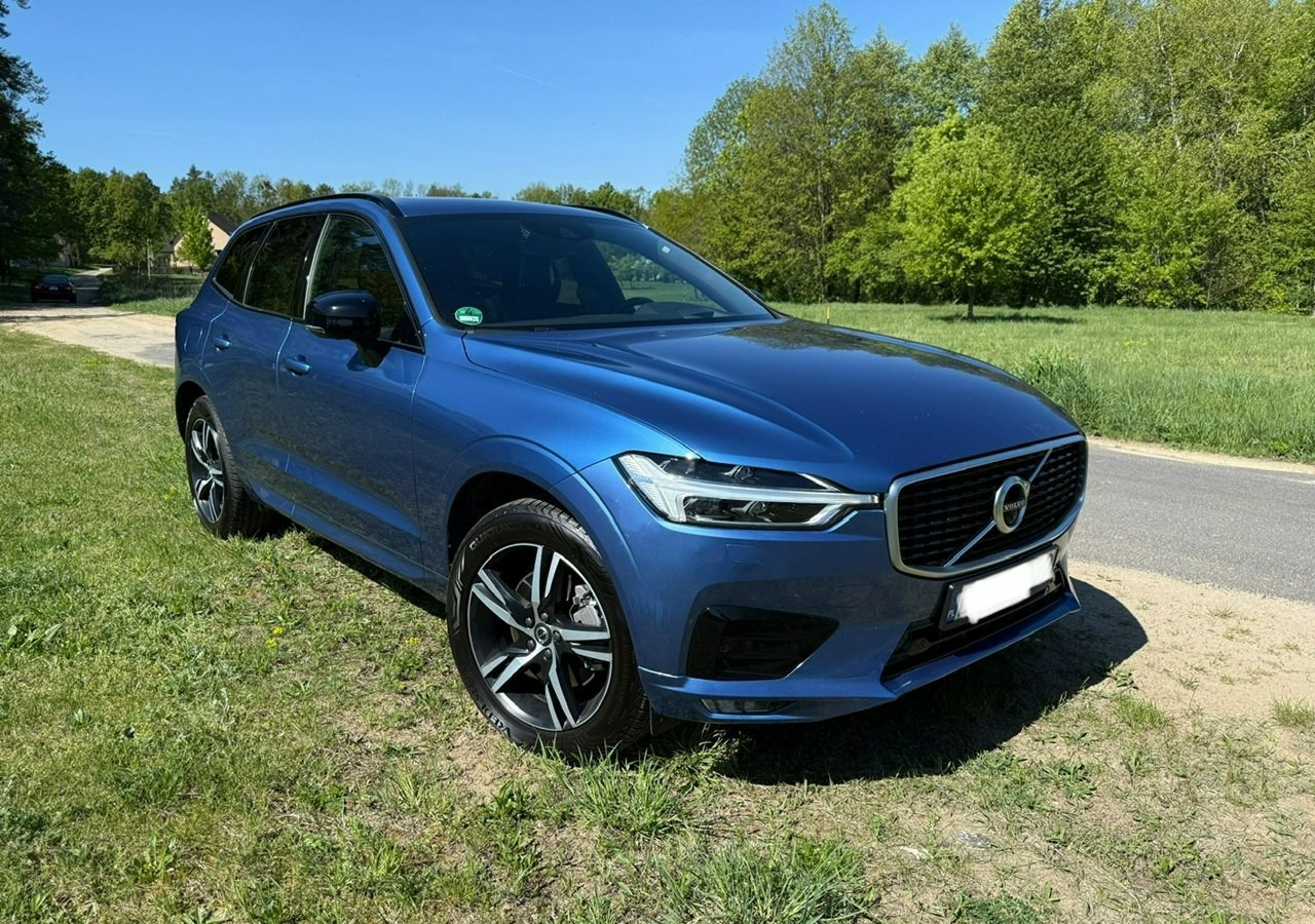 Volvo XC60 II XC60 R-design 2.0D5 235KM Automat Navi Kamery360 Panorama HAK Harman - SUV: foto 1 Volvo XC60 II XC60 R-design 2.0D5 235KM Automat Navi Kamery360 Panorama HAK Harman - SUV: foto 1
