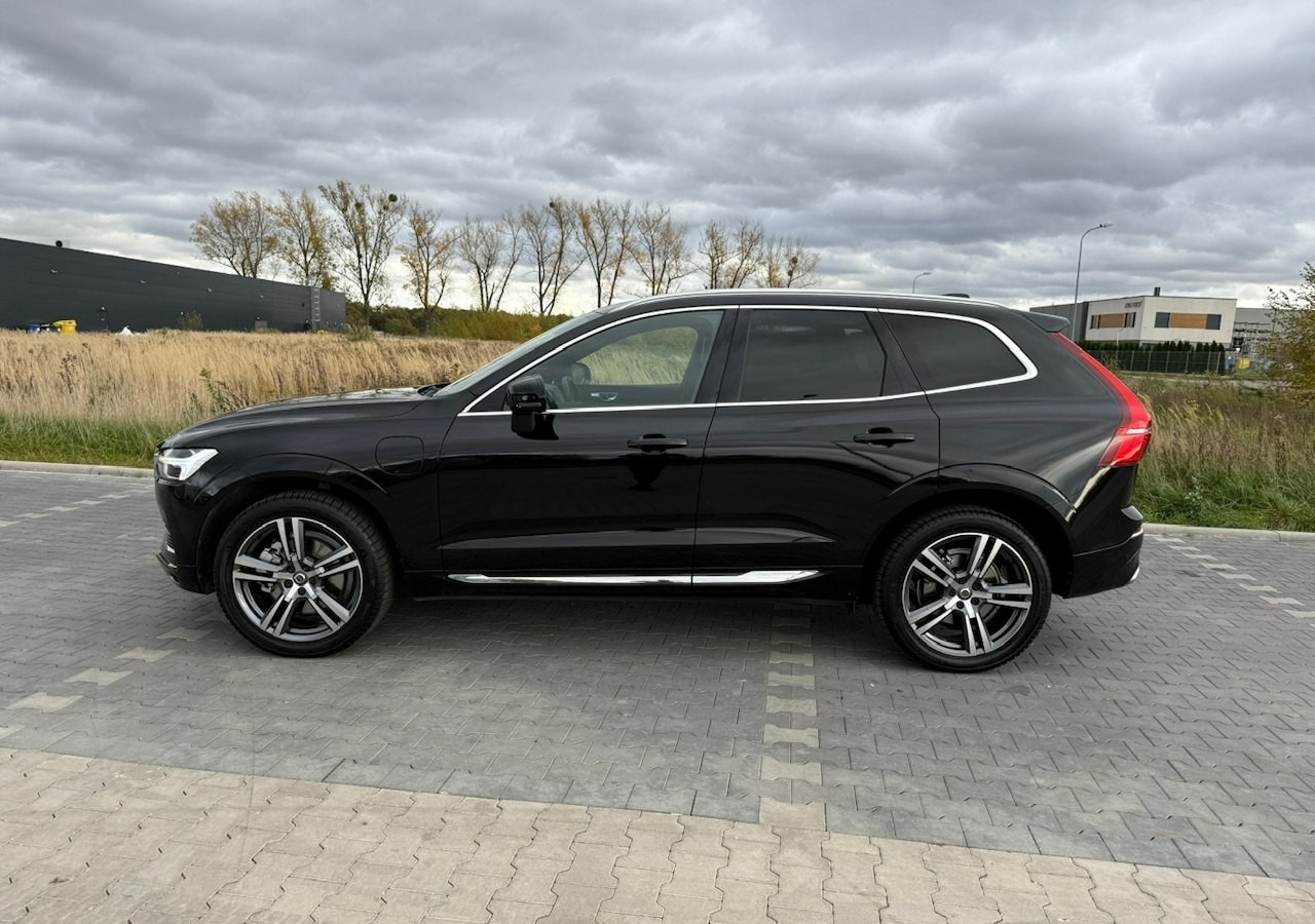 Volvo XC60 II XC60 Recharge Hybryda Plug-in 2.0T8 390KM Inscription Faktura Vat 23 - SUV: foto 3 Volvo XC60 II XC60 Recharge Hybryda Plug-in 2.0T8 390KM Inscription Faktura Vat 23 - SUV: foto 3