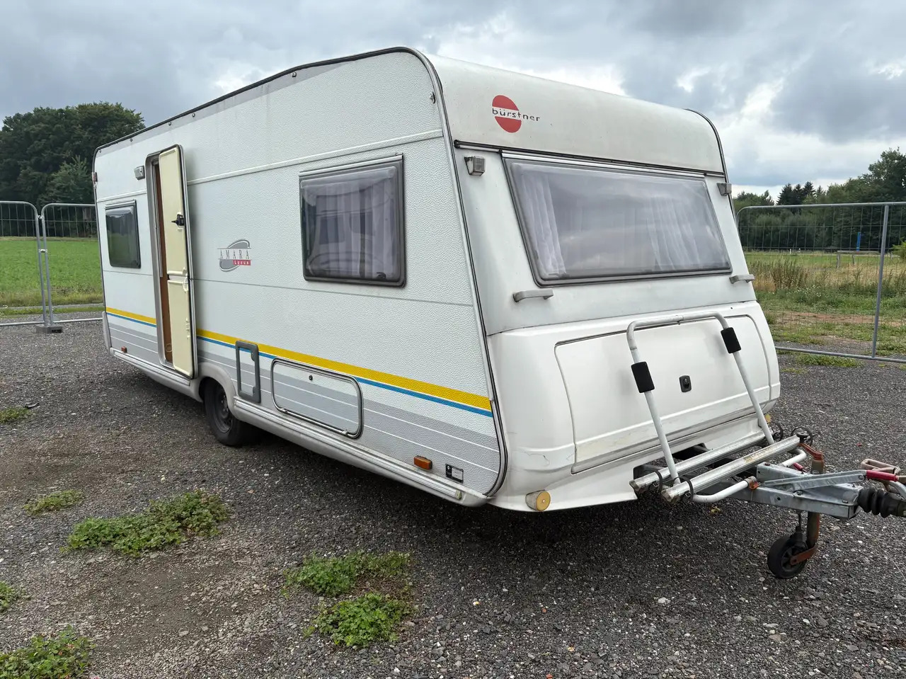 Bürstner Amara Luxus - Caravana: foto 1 Bürstner Amara Luxus - Caravana: foto 1