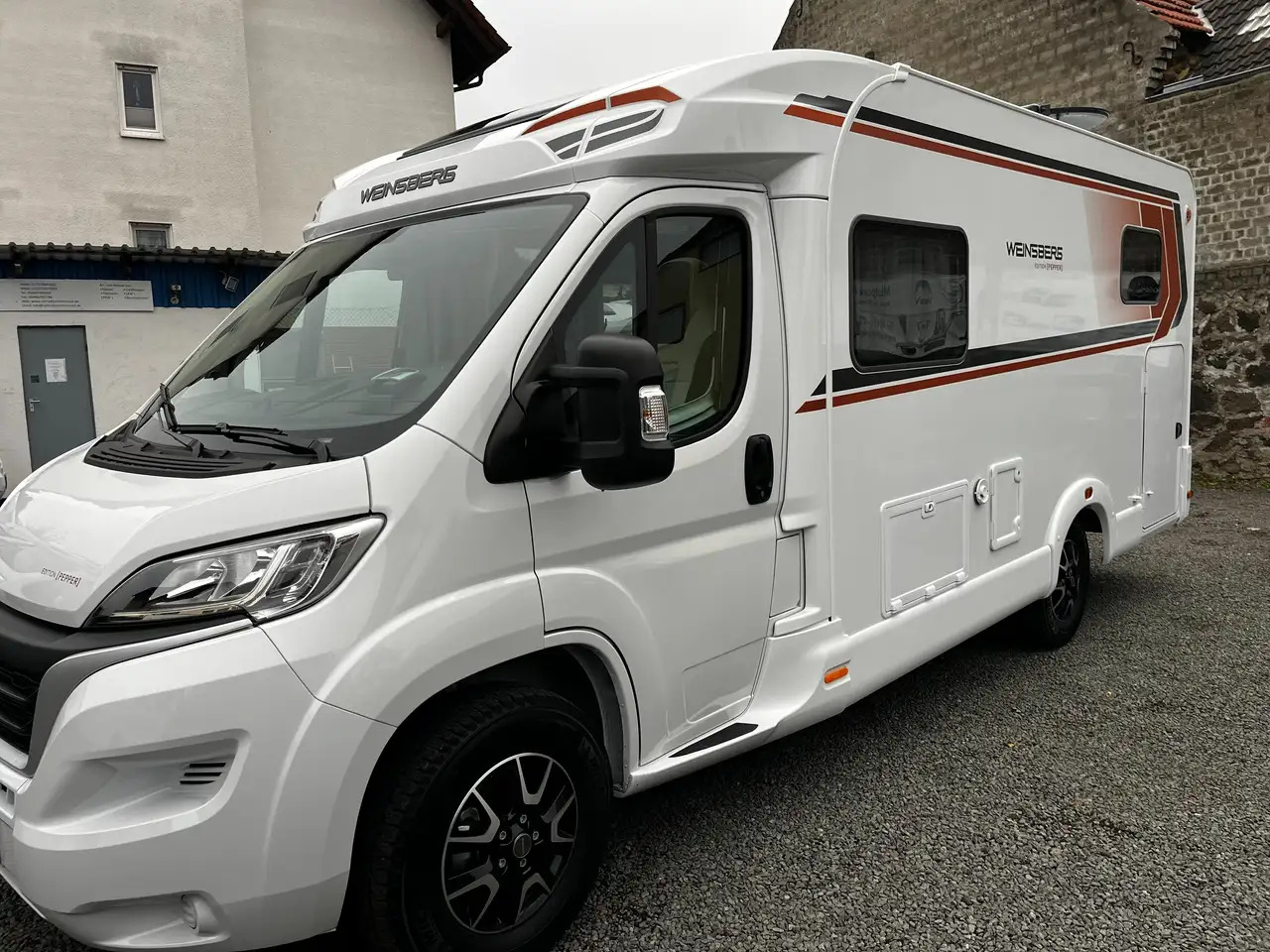 Autocaravana perfilada novo Weinsberg CaraCompact 600 MEG Pepper Mietwagen Verfügbar: foto 20