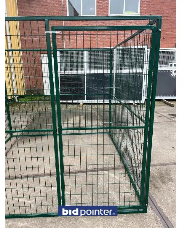 HH Hondenkennel - Equipamentos para jardinagem: foto 2 HH Hondenkennel - Equipamentos para jardinagem: foto 2