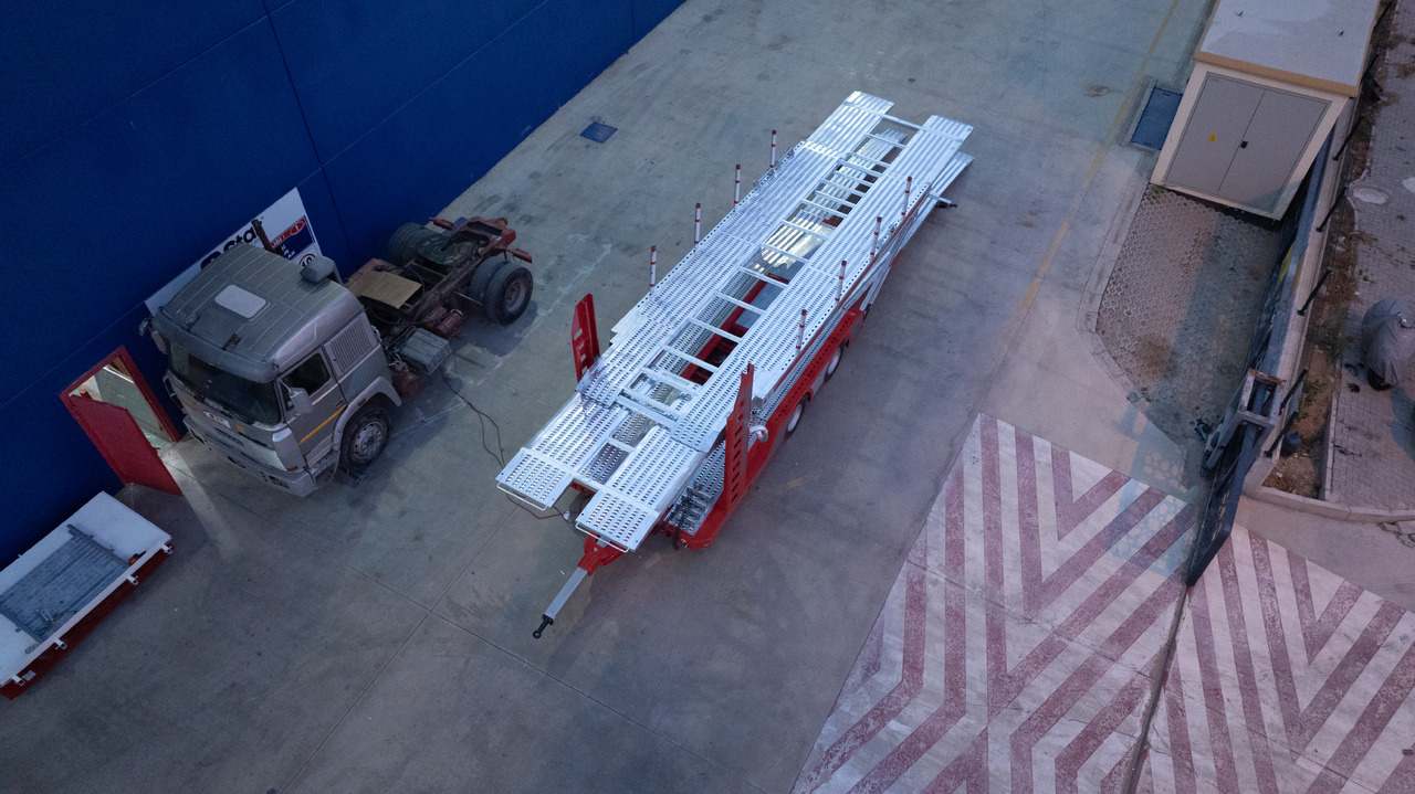 STAR YAGCILAR STAR car carrier trailer - Reboque transporte de veículos: foto 1 STAR YAGCILAR STAR car carrier trailer - Reboque transporte de veículos: foto 1