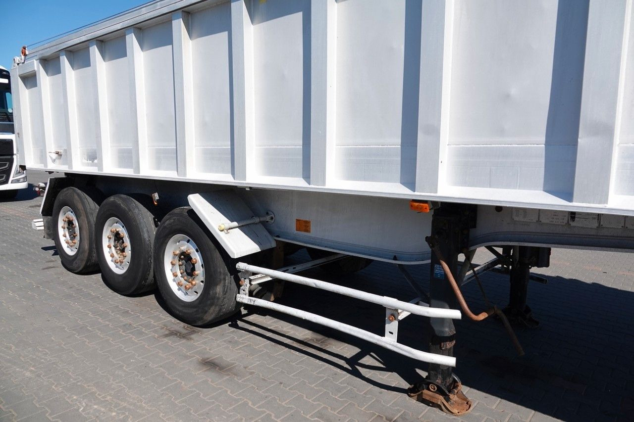 Benalu WYWROTKA / 25 m3 / ALUMINIOWA / OŚ PODNOSZONA / - Semi-reboque basculante: foto 5 Benalu WYWROTKA / 25 m3 / ALUMINIOWA / OŚ PODNOSZONA / - Semi-reboque basculante: foto 5